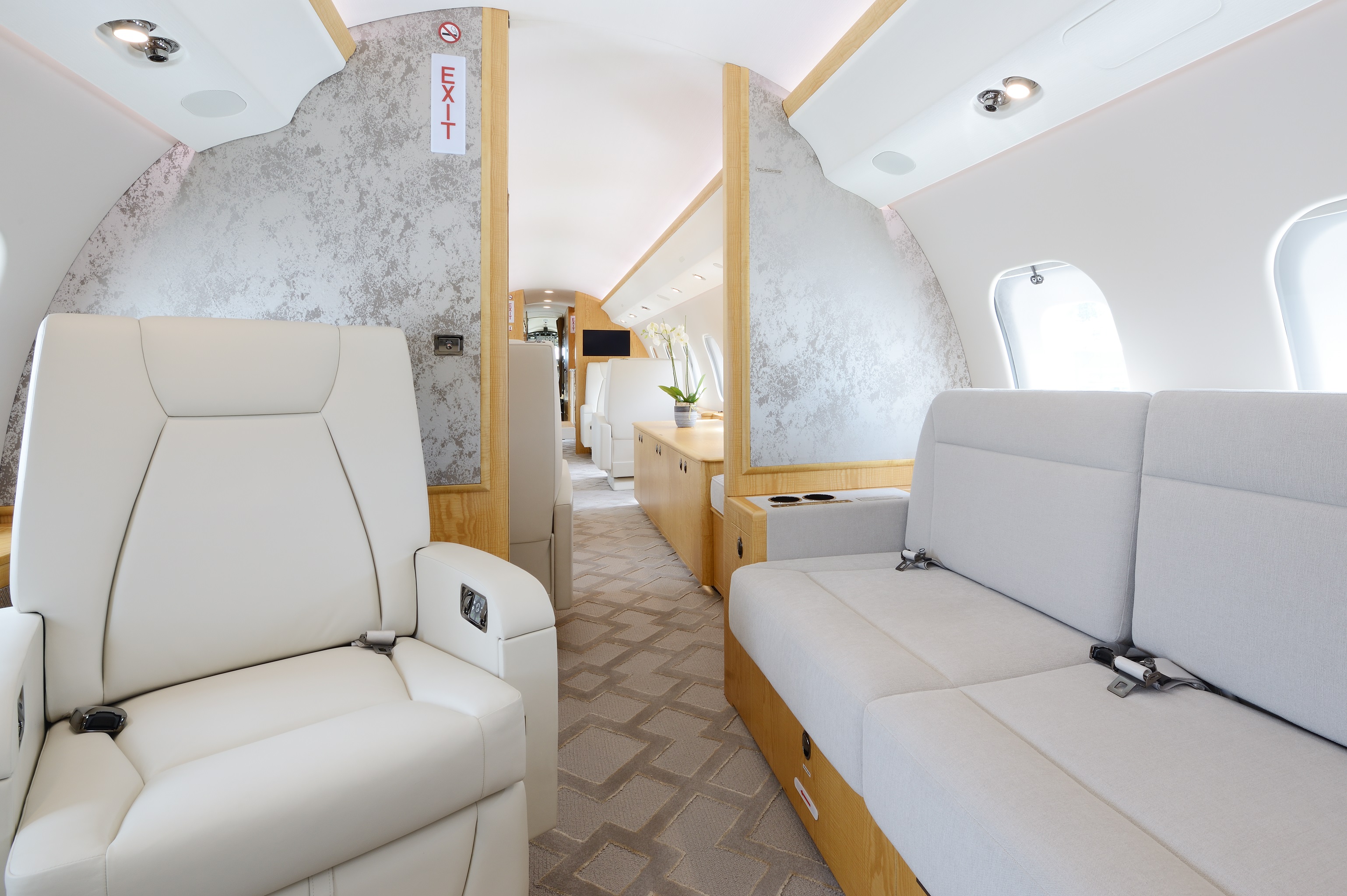 Bombardier Global 6000/Express XRS Bombardier Global 6000/Express XRS